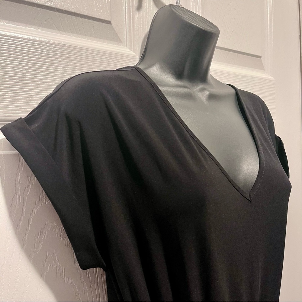 Frank Lyman Jumpsuit Dress Black Size 8 Medium Women flowy short sleeve v-neck - Picture 3 of 6